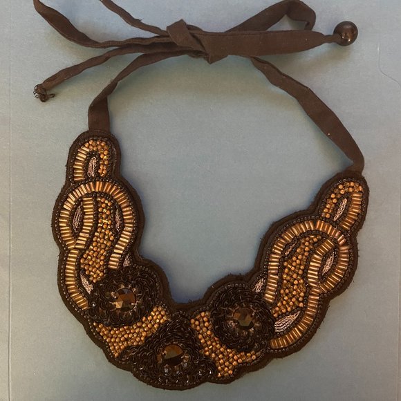 None Jewelry - Necklace Bib Choker Beaded